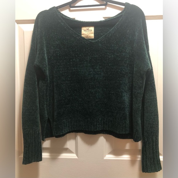 Hollister V-Neck Chenille Forest Green Sweater - Size S - Picture 2 of 6